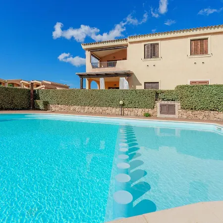 Susino Lejlighed Olbia